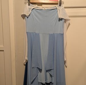 Hot Topic Elsa dress M